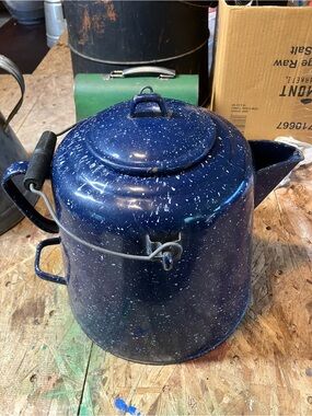 Enamel Speckled Camping Coffee Kettle - Navy Blue